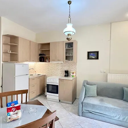 Angie A2 Close To The By 8essentially 公寓 干尼亞