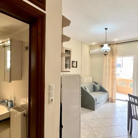 Angie A2 Close To The By 8essentially Apartman